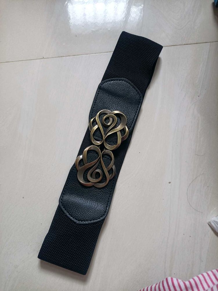 Fashionable Elastic Belt with Ornate Buckle