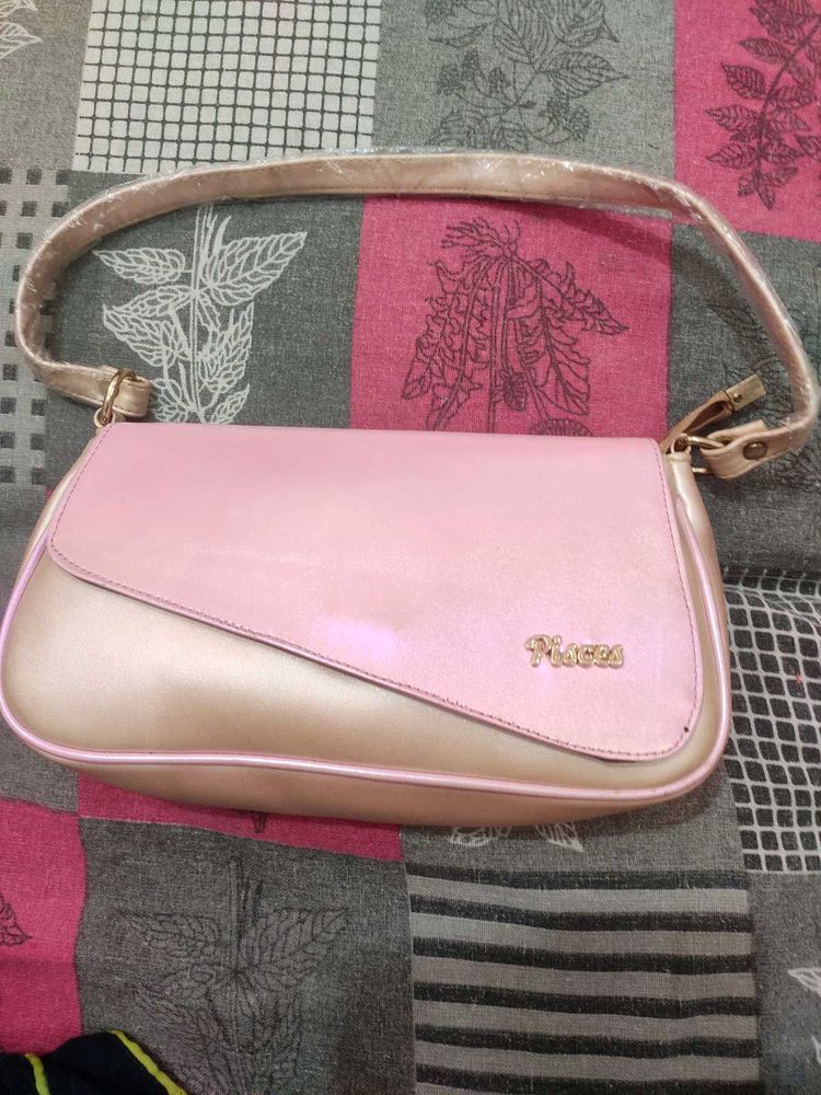 Chic Pink Patent Shoulder Bag