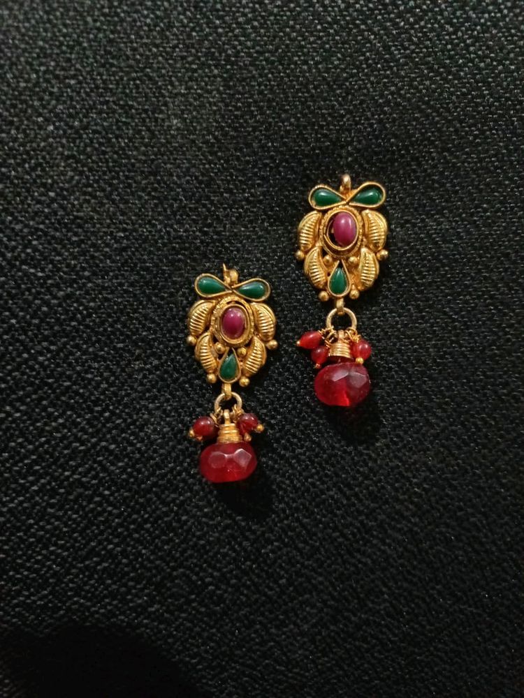 Golden Colour, Beautiful, Pearl Earrings
