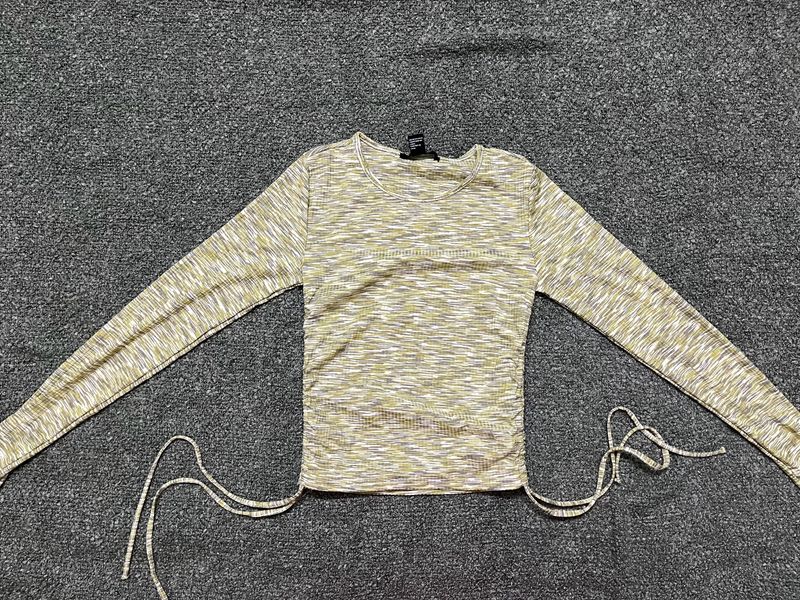 Forever 21Multi Color Textured Fitted Knit Top