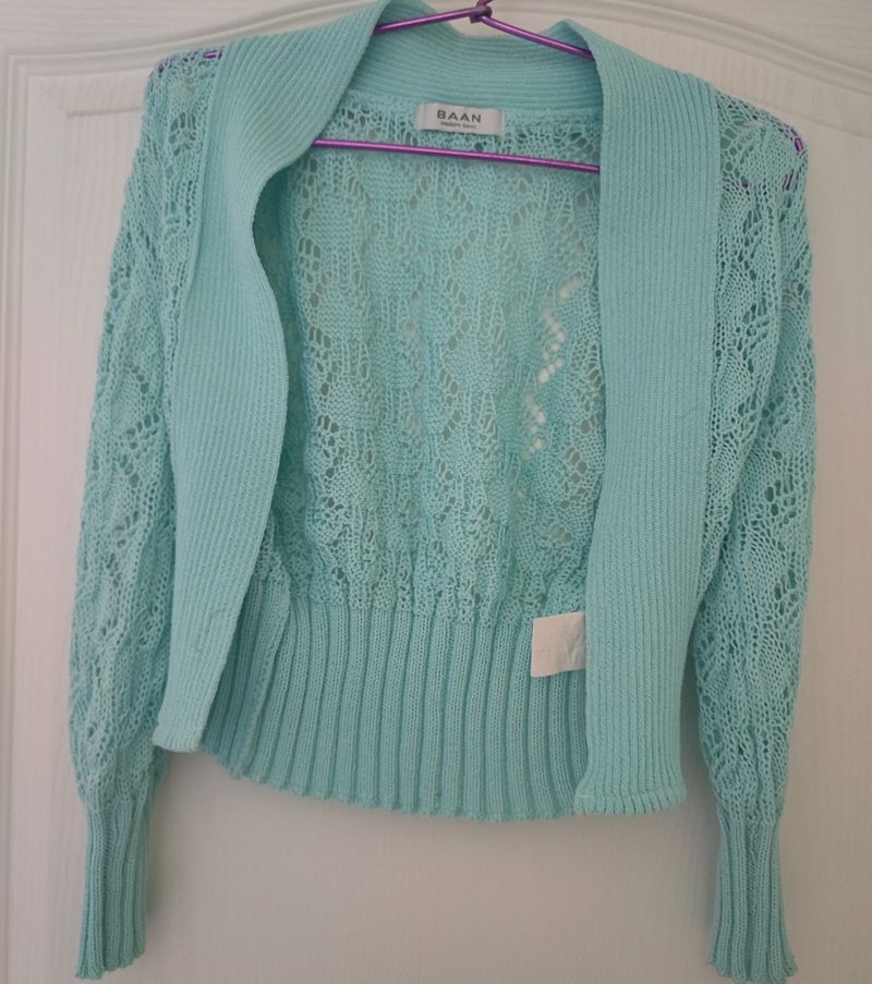 Shrug/ cardigan