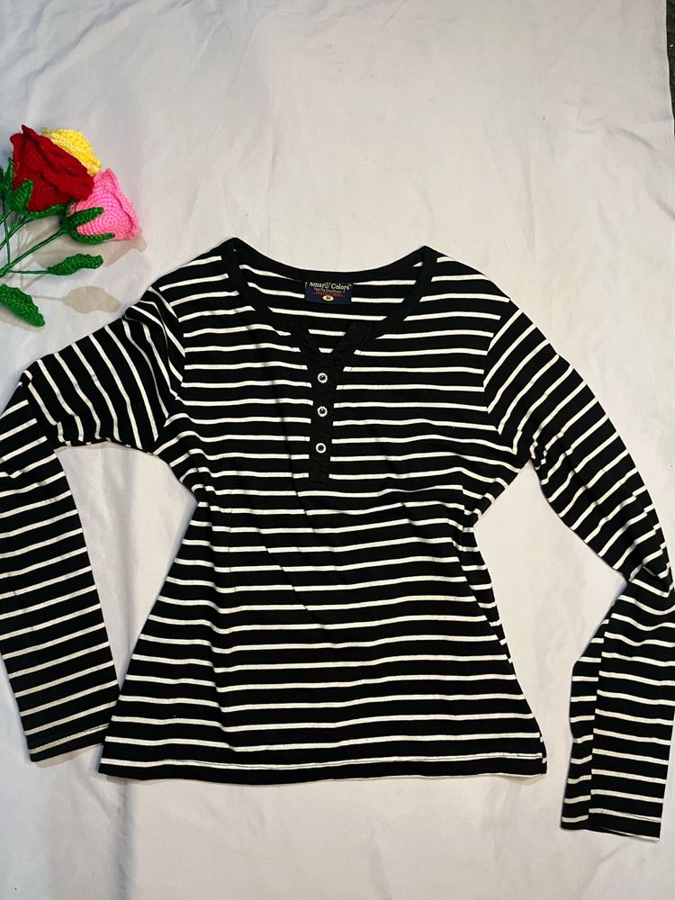 Black &amp; White Long Sleeve Tee