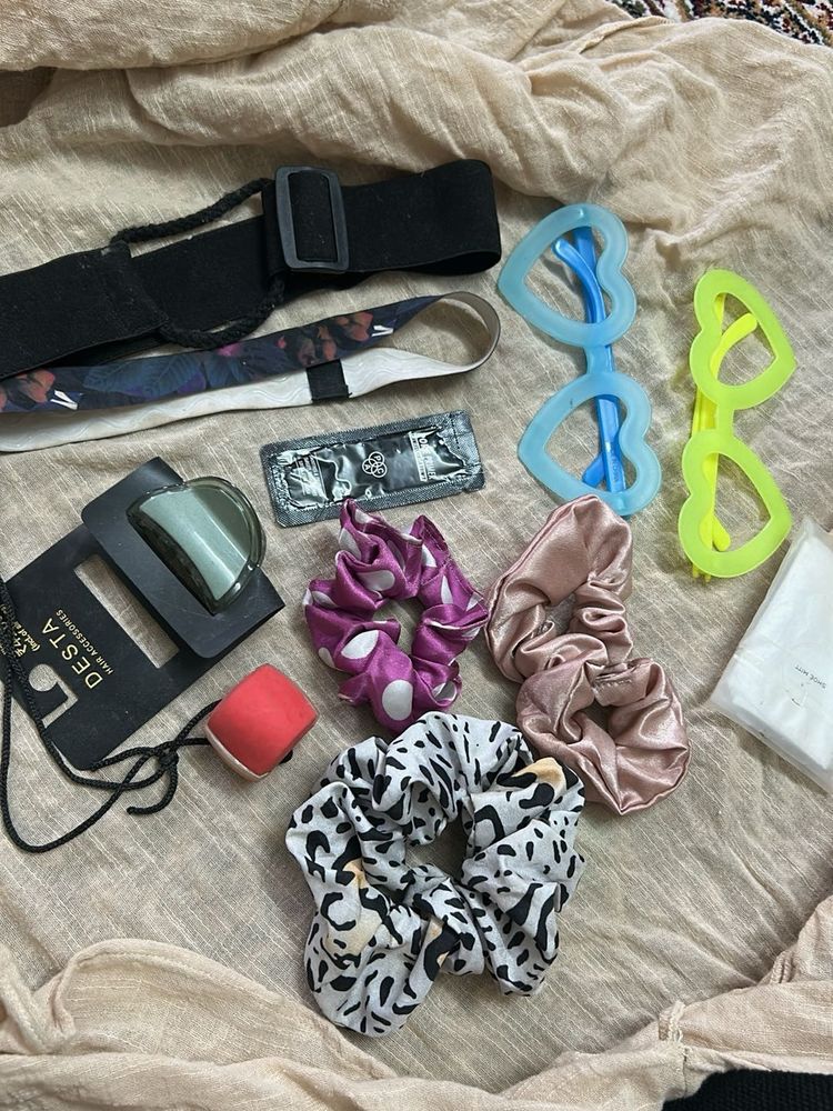 Decluttering ✨ Selling some random goodies