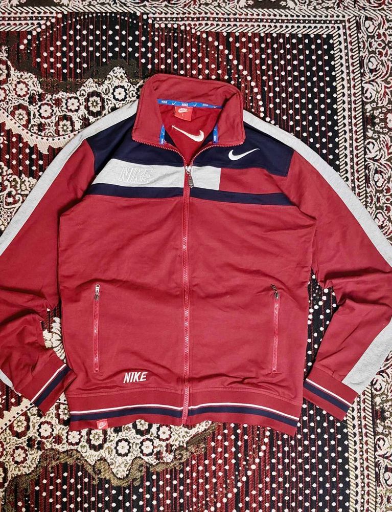 Nike Red Zipper In Best Condition