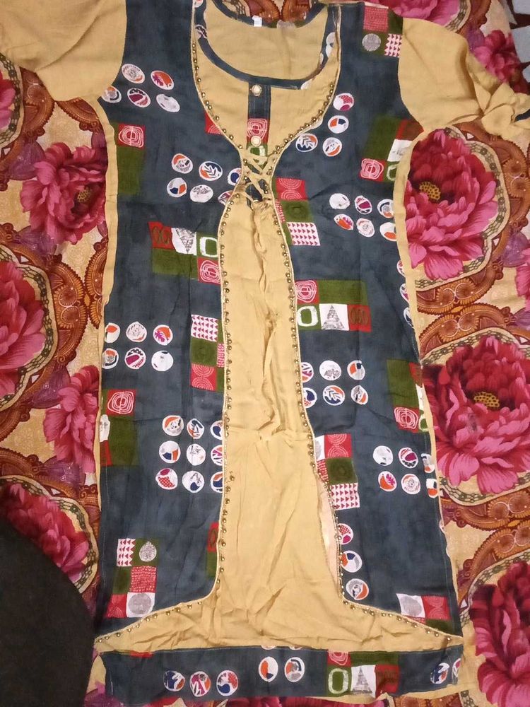 Shrug style kurta for womens