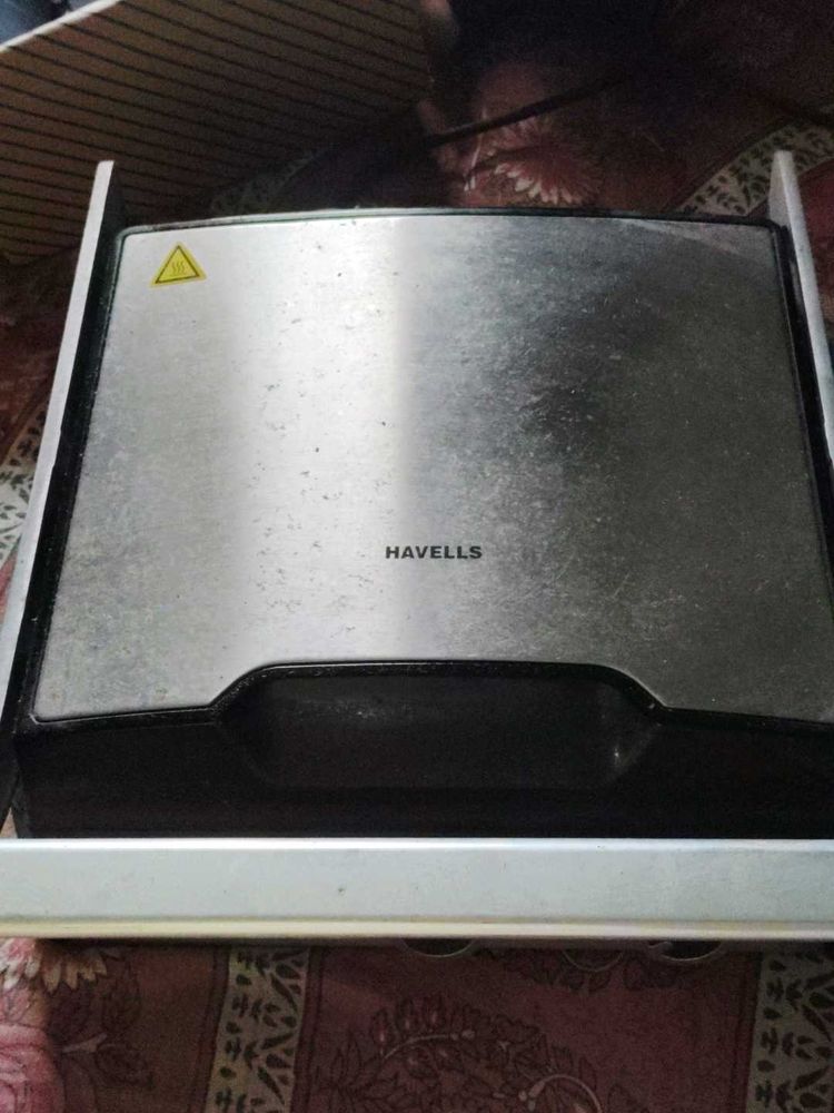 Havells Grill Sandwich Maker