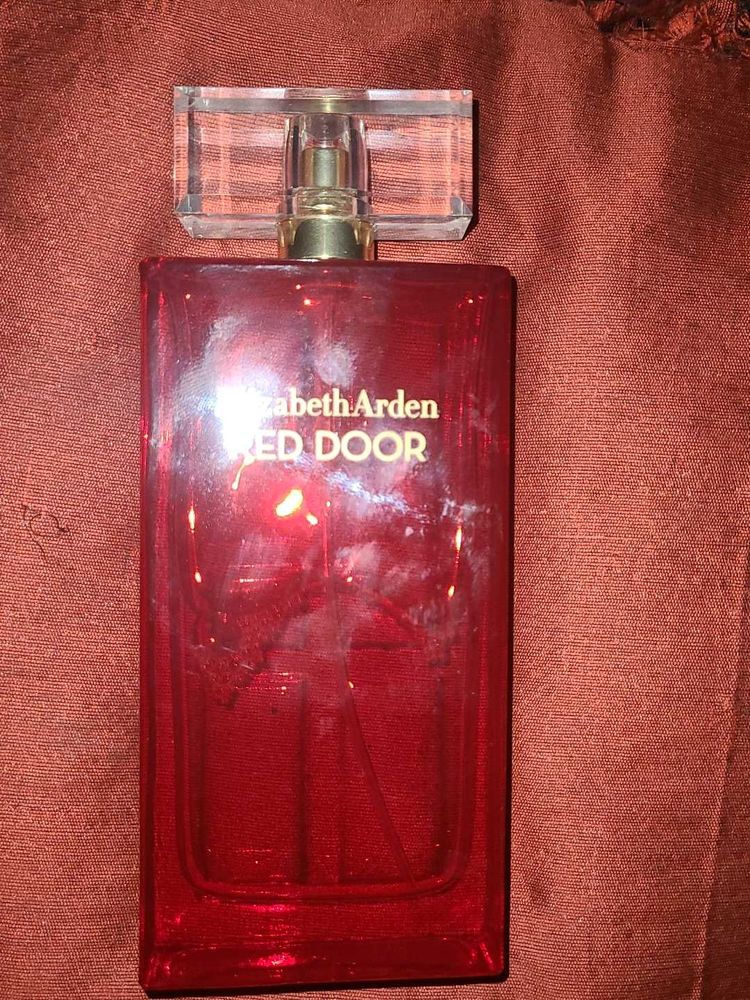 Elizabeth Arden Red Door Perfume