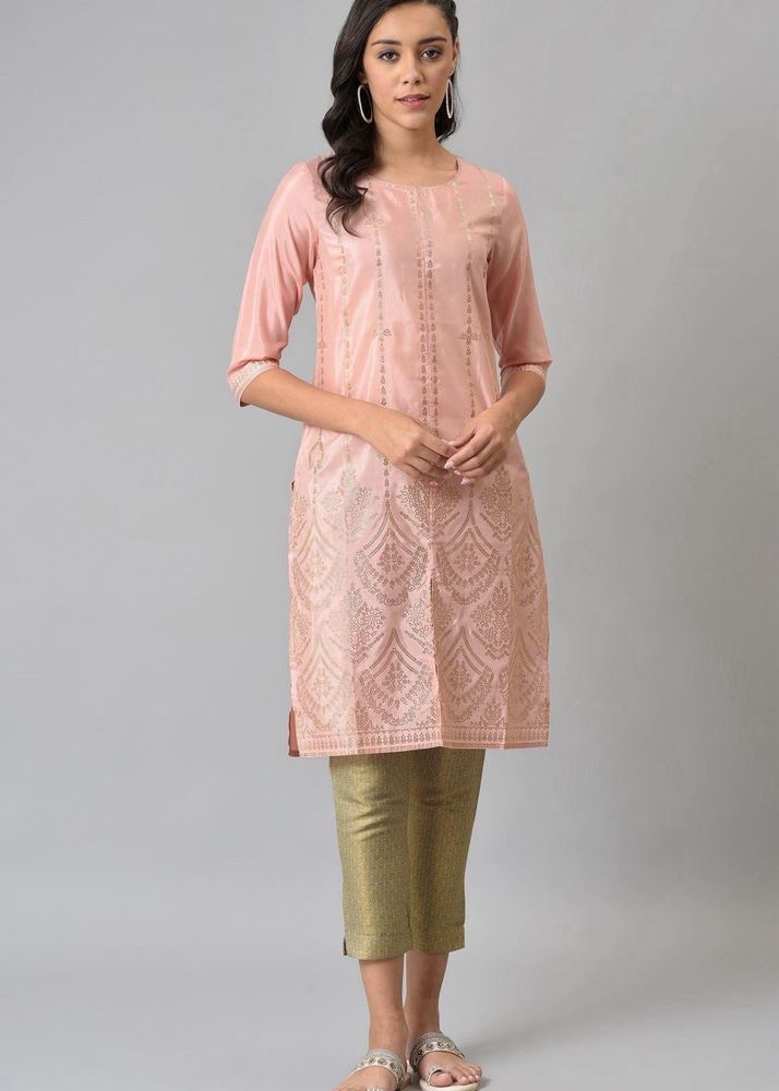 Elegant Pink Kurta
