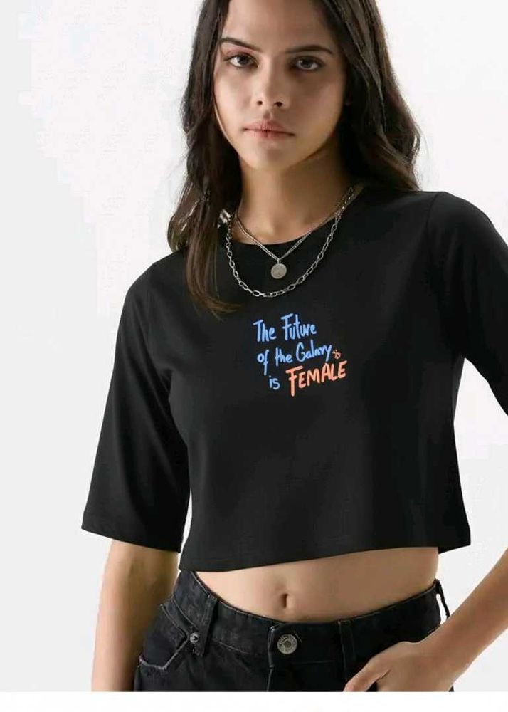 Black Crop top