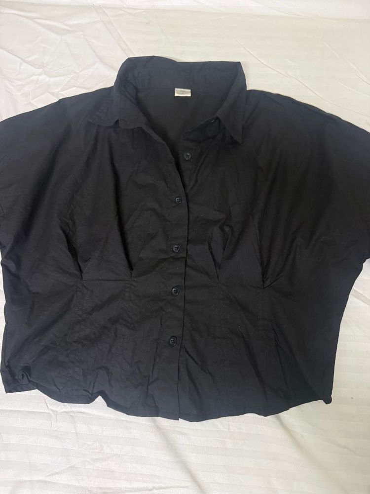 Chic Black Collared Button-Up Top