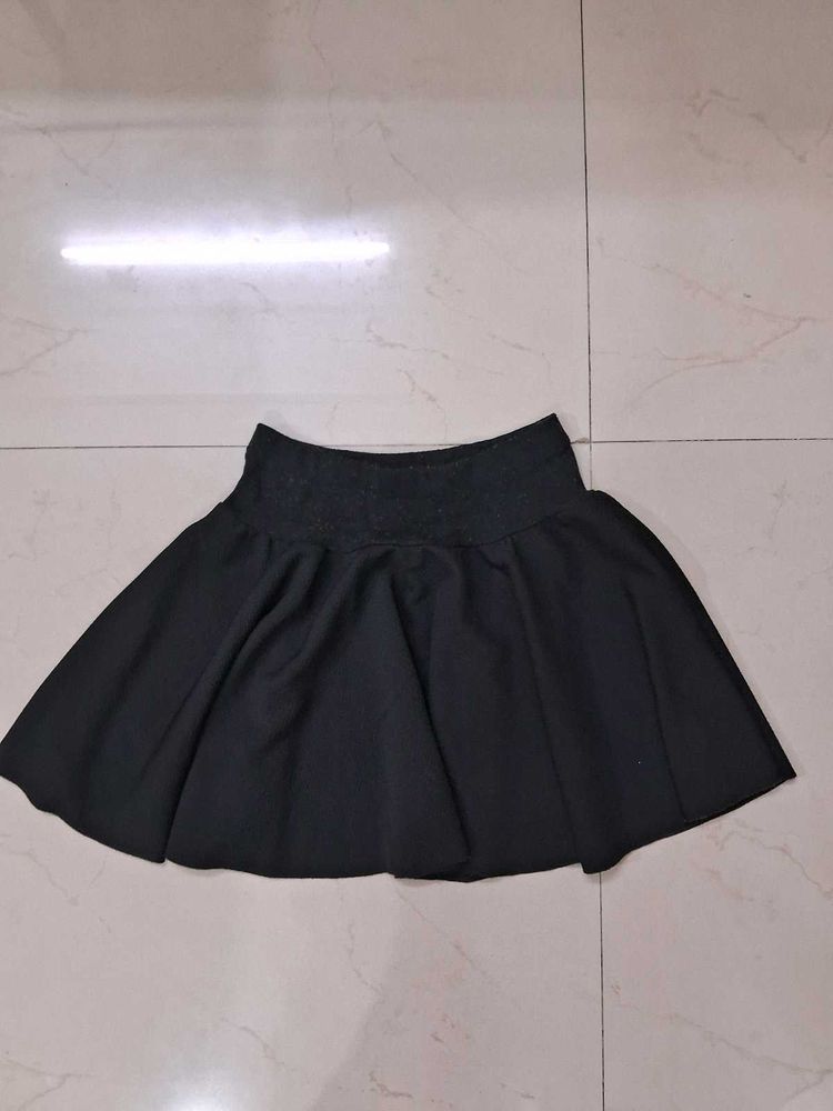 Black Skirt