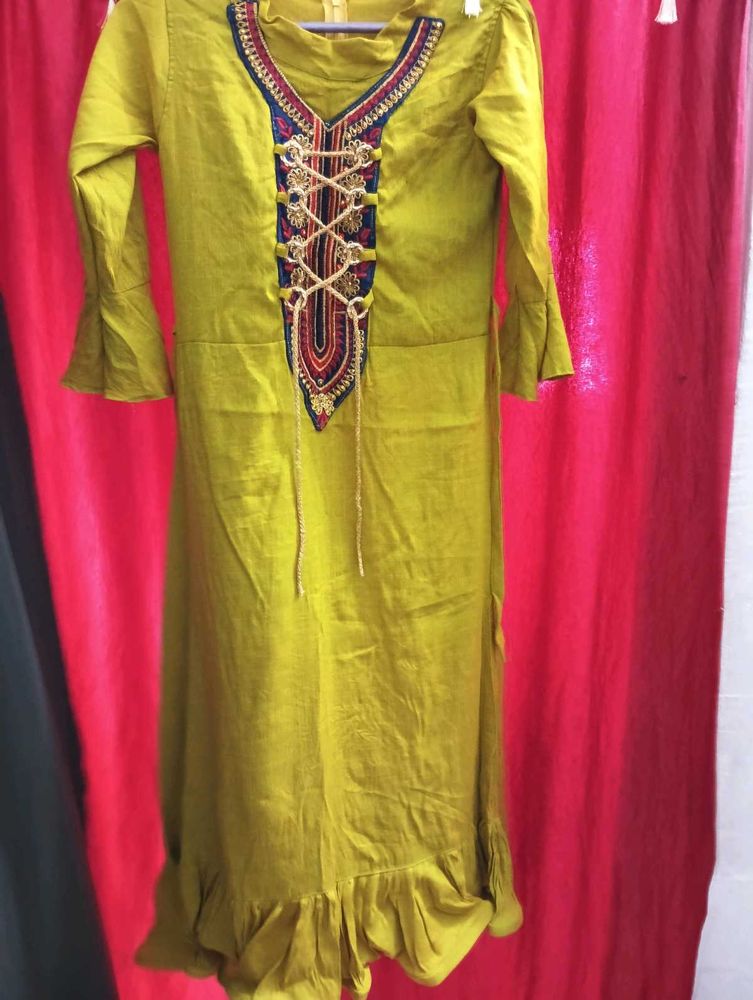 Stylish Embroidered Kurta