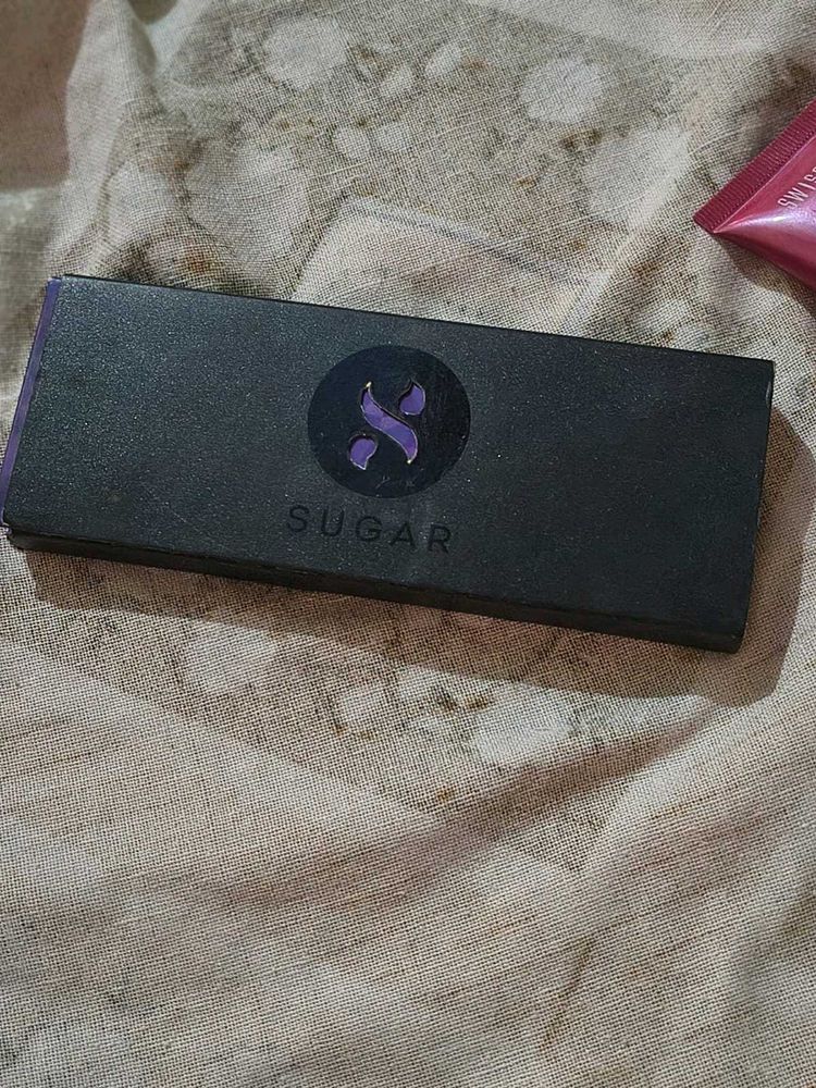 SUGAR Eyeshadow Palette