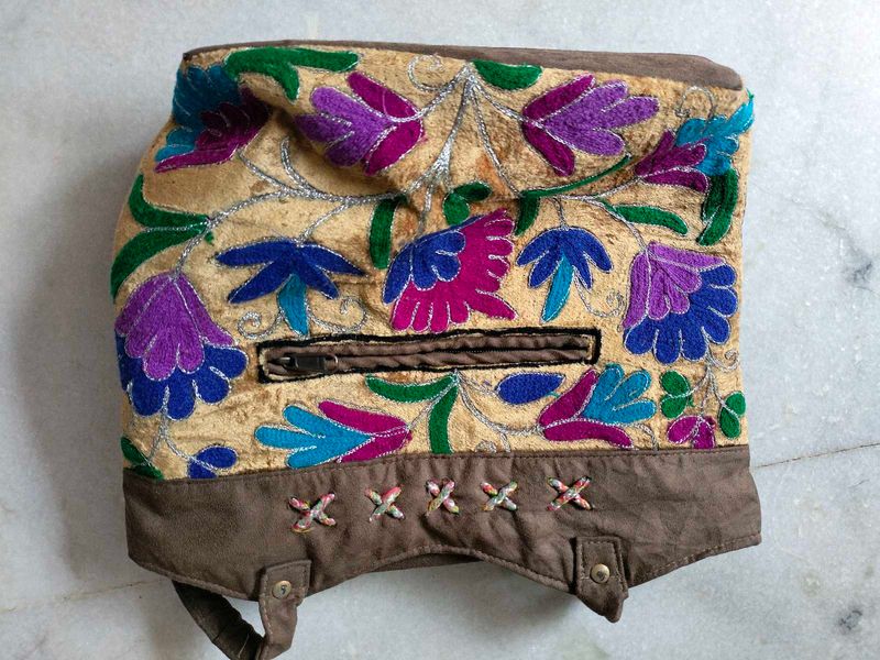 Embroidered Boho Crossbody Bag and electric hair r