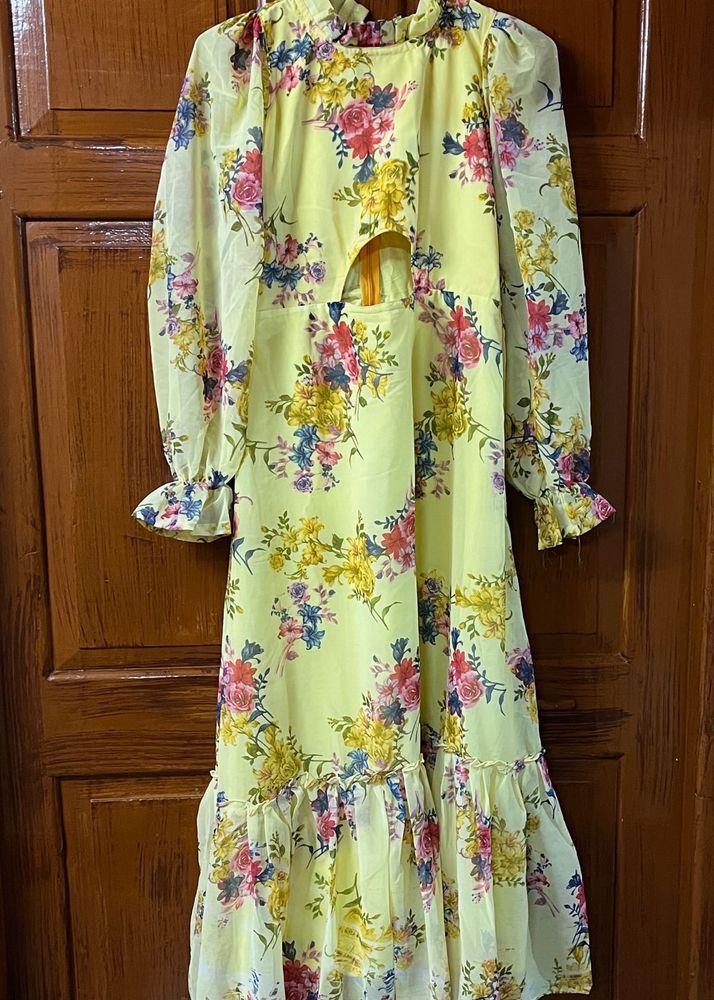 Beautiful Floral Print Gown