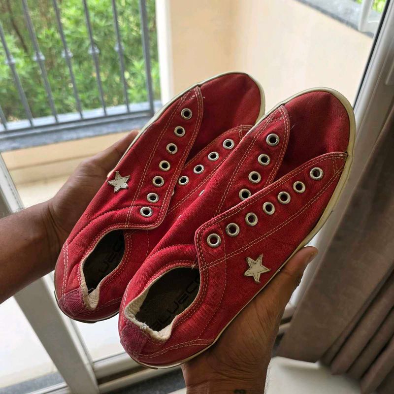 Vibtage Canvas Shoes