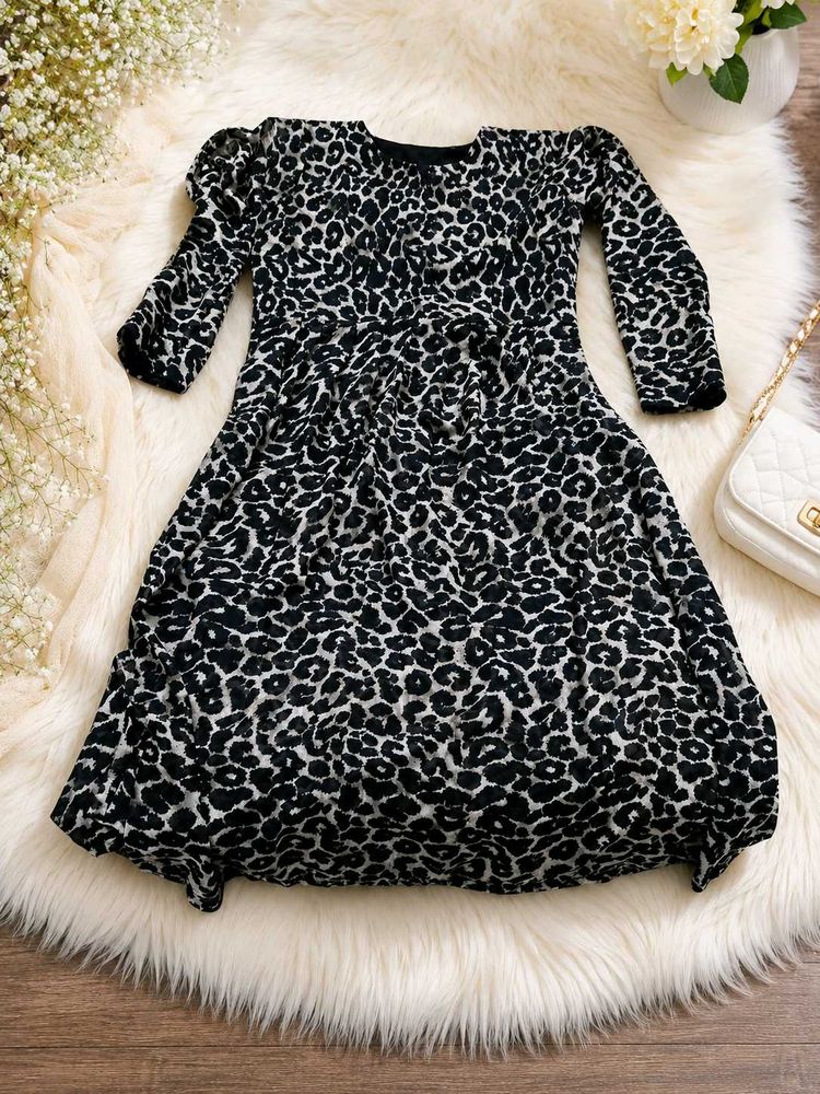 Chic Leopard Print Dress👗🤩✨🖤