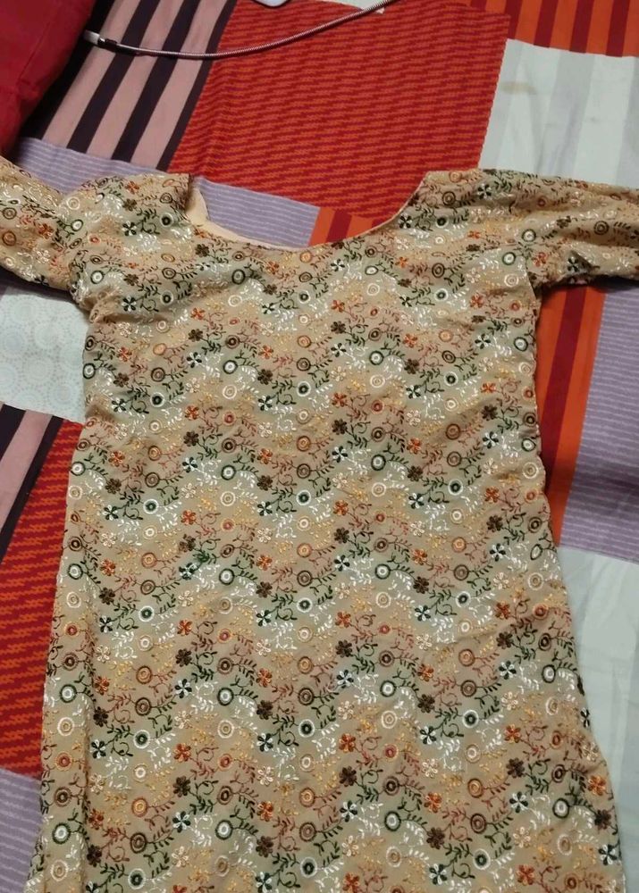 Embroidered kurti