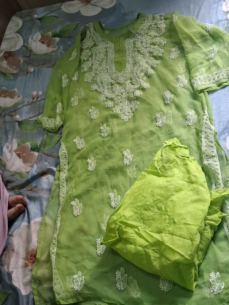 Elegant Green Chikankari Kurta Set