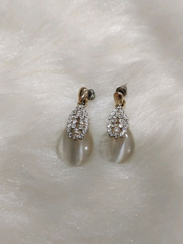 Stone Earings
