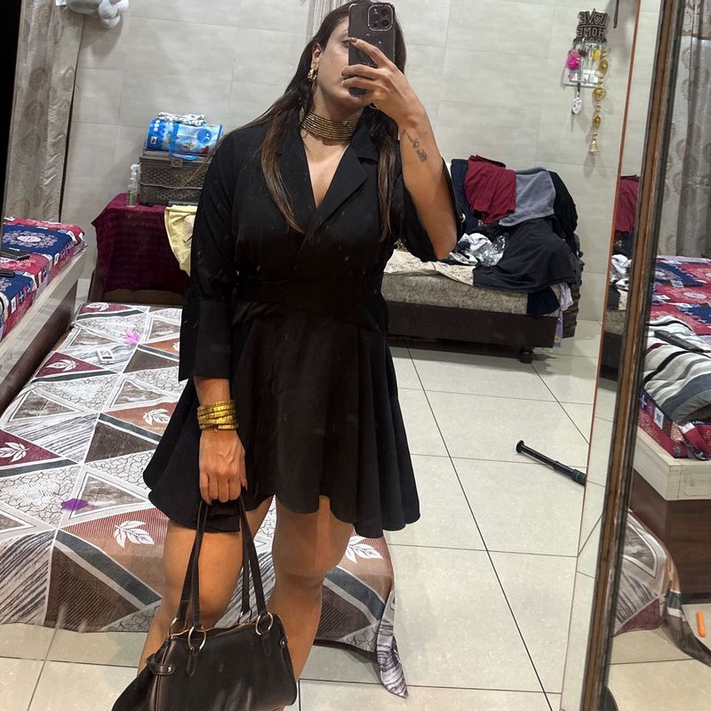 Chic Black Blazer Dress