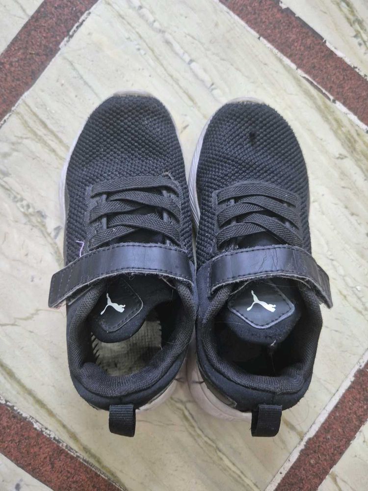 Puma Kids Black Sneakers