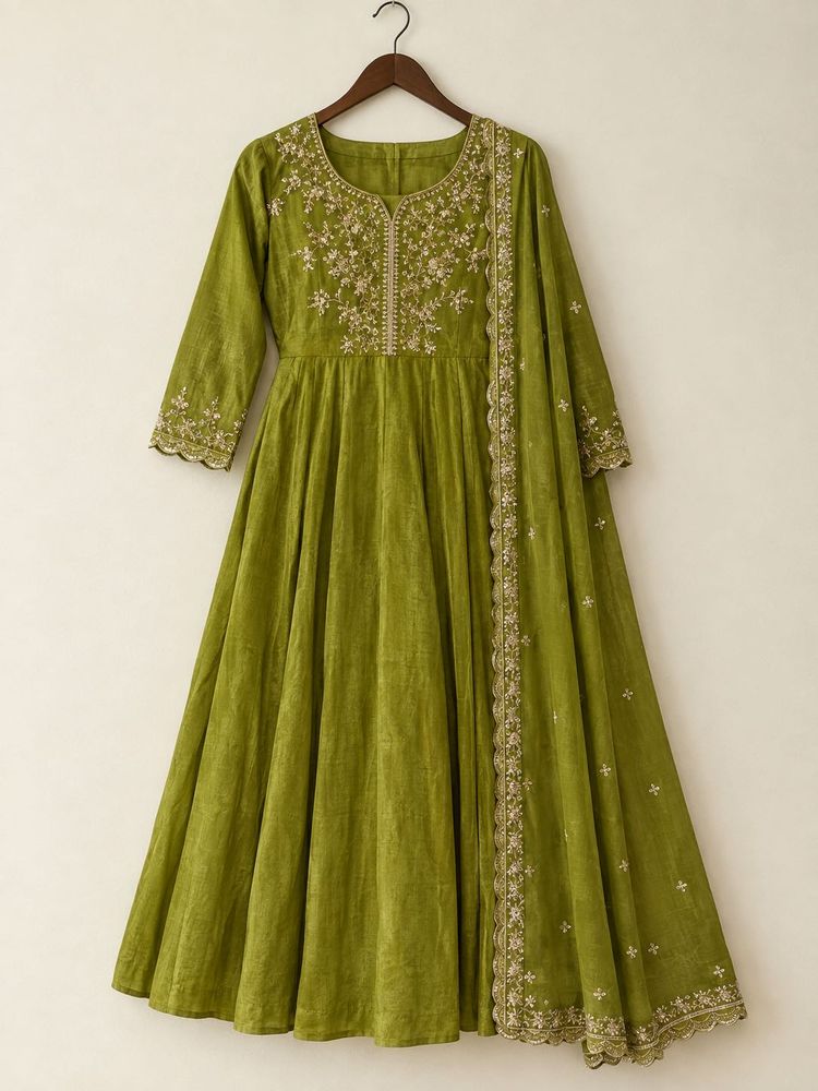Designer Green Embroidered Kurta Set (3piece)