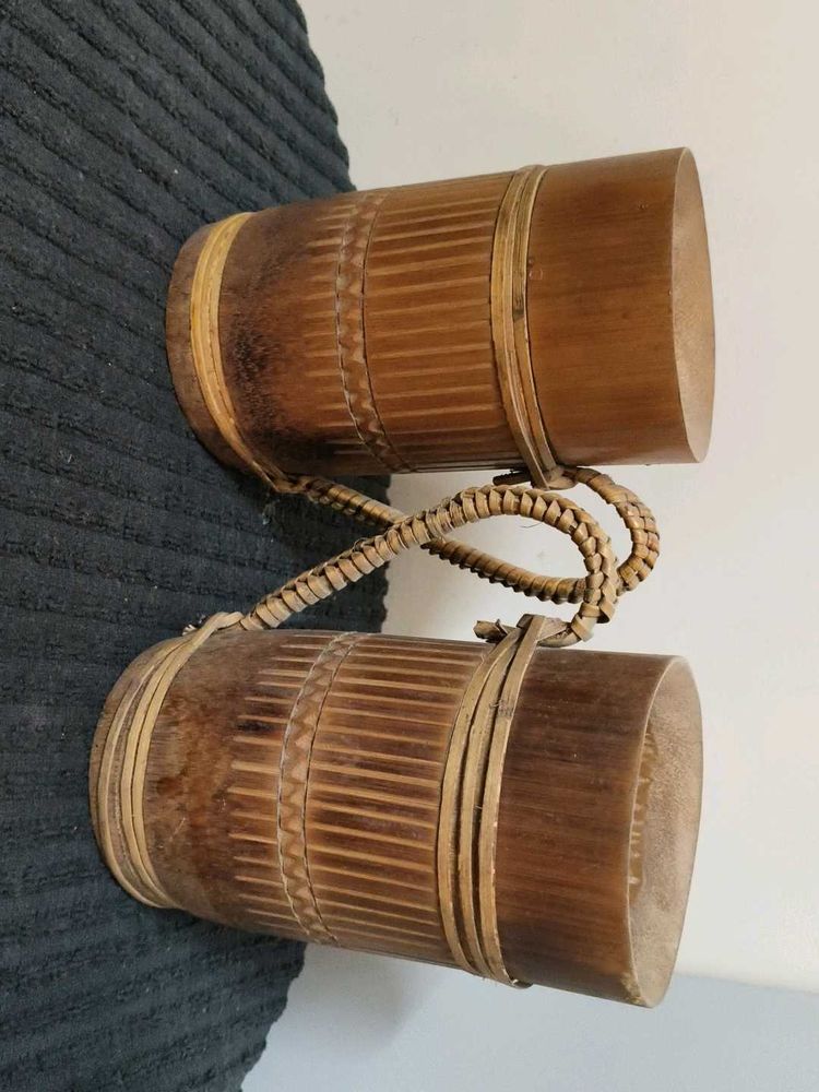 🚨 Price 👇 Vintage Bamboo Flask holder/ mugs