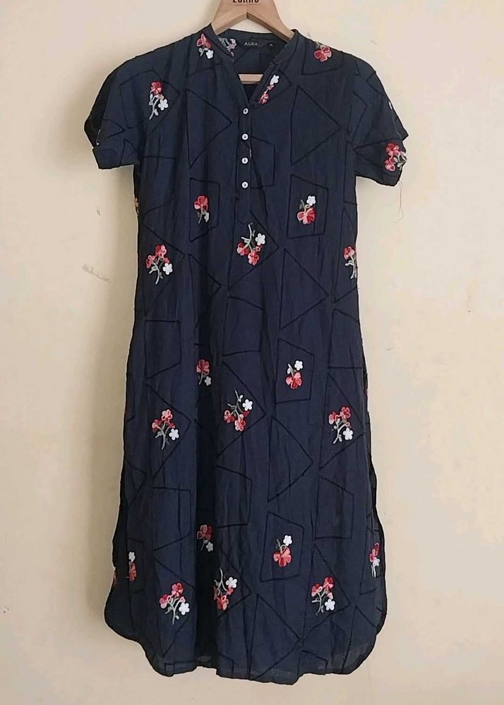 Embroidered Navy Blue Kurta