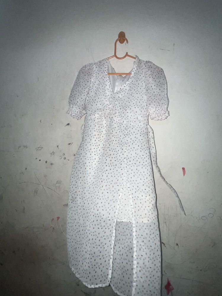 im selling a mini dress