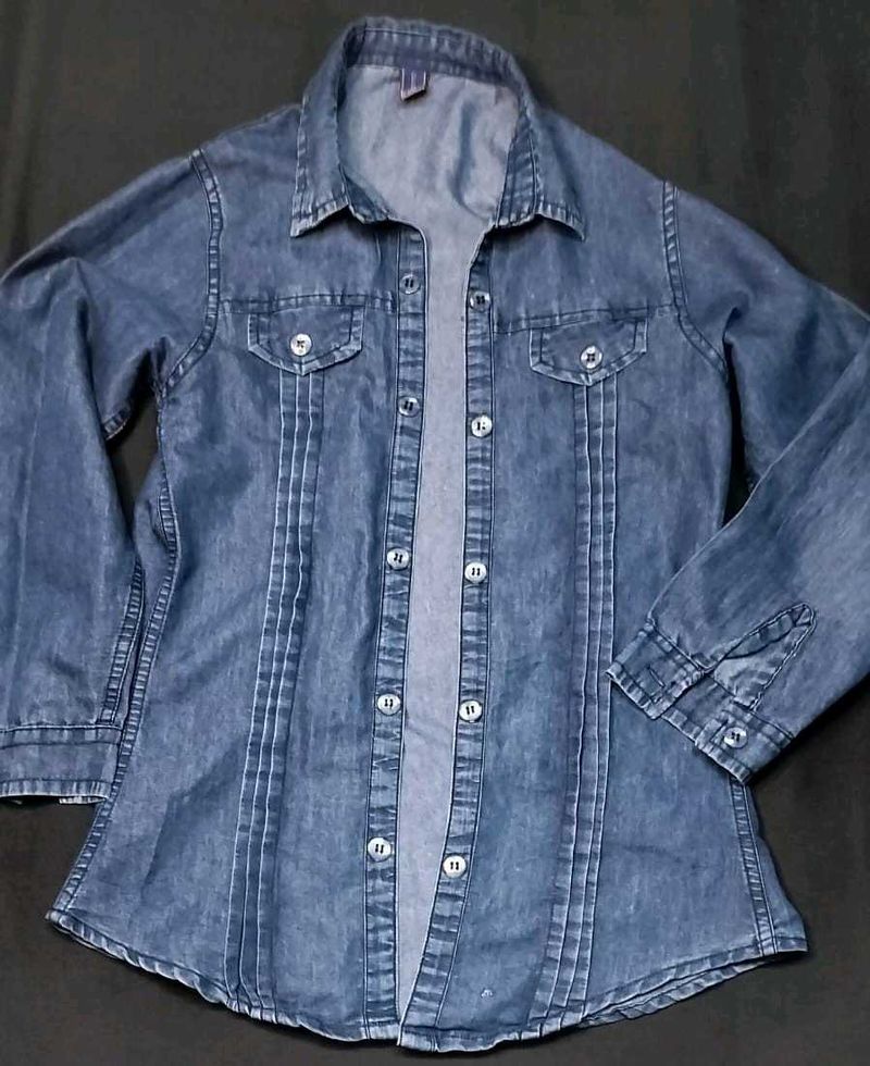 Stylish Blue Denim Button-Down Shirt
