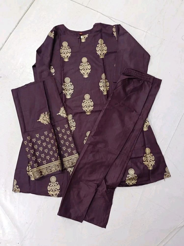 Stylish Magenta Kurta With Pant And Dupatta Set