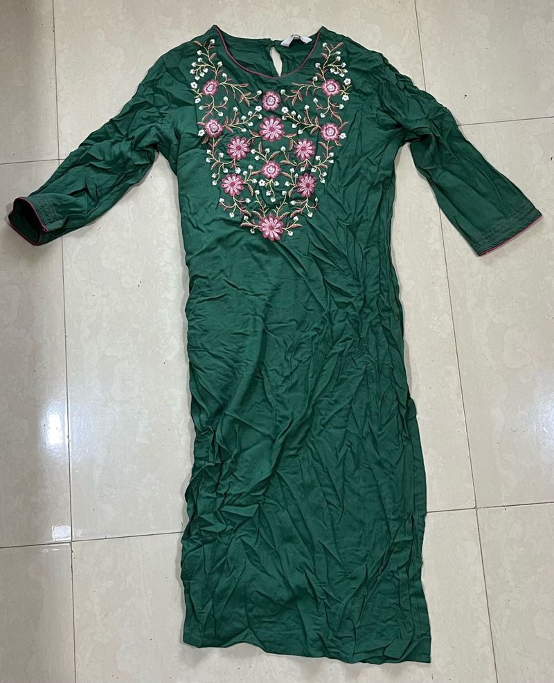 Embroidered Green Kurta