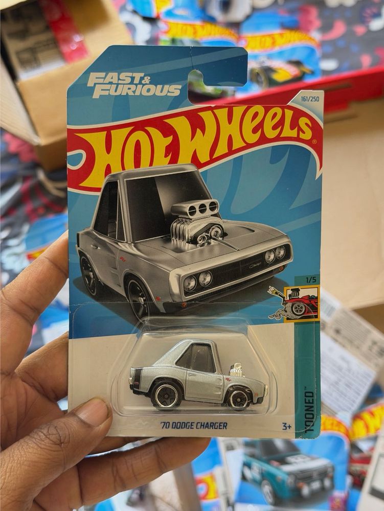Hot Wheels '70 Dodge Charger