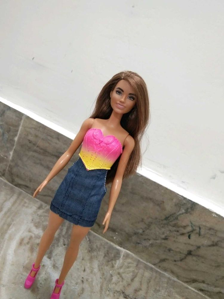 Barbie Doll in Trendy Outfit