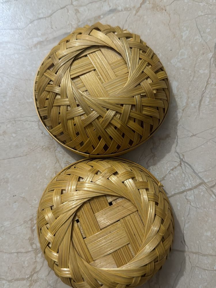 Handmade Bamboo basket - 4 Inch (1 piece).)