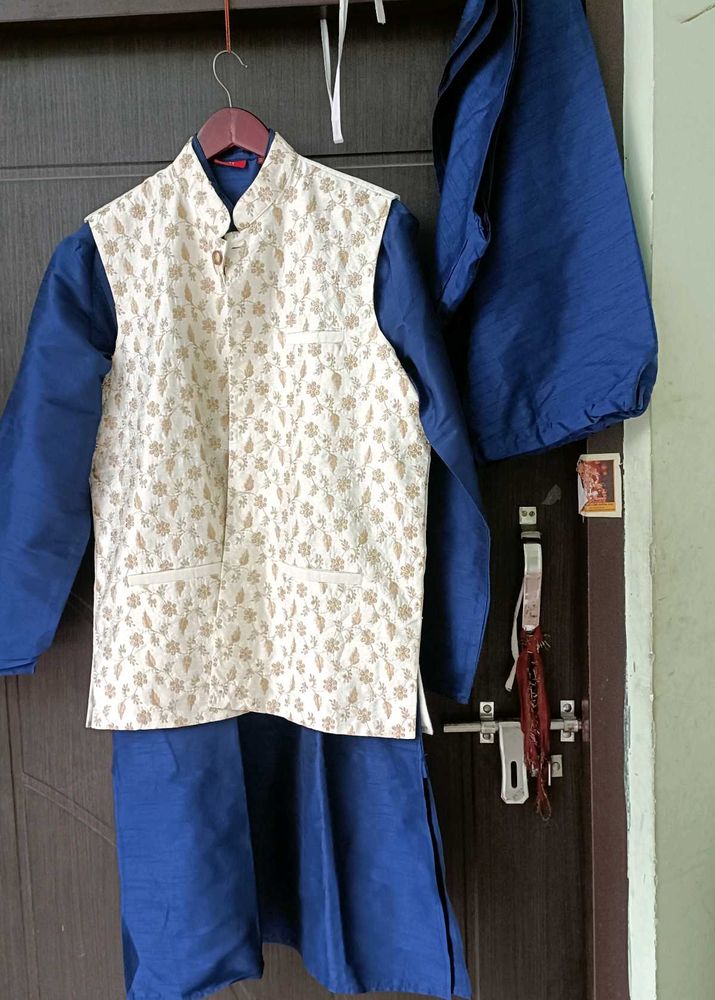 Men's Ethnic Kurta Set with Nehru Jacket
