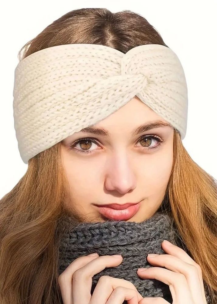 cozy twisted knot knit headband 📌