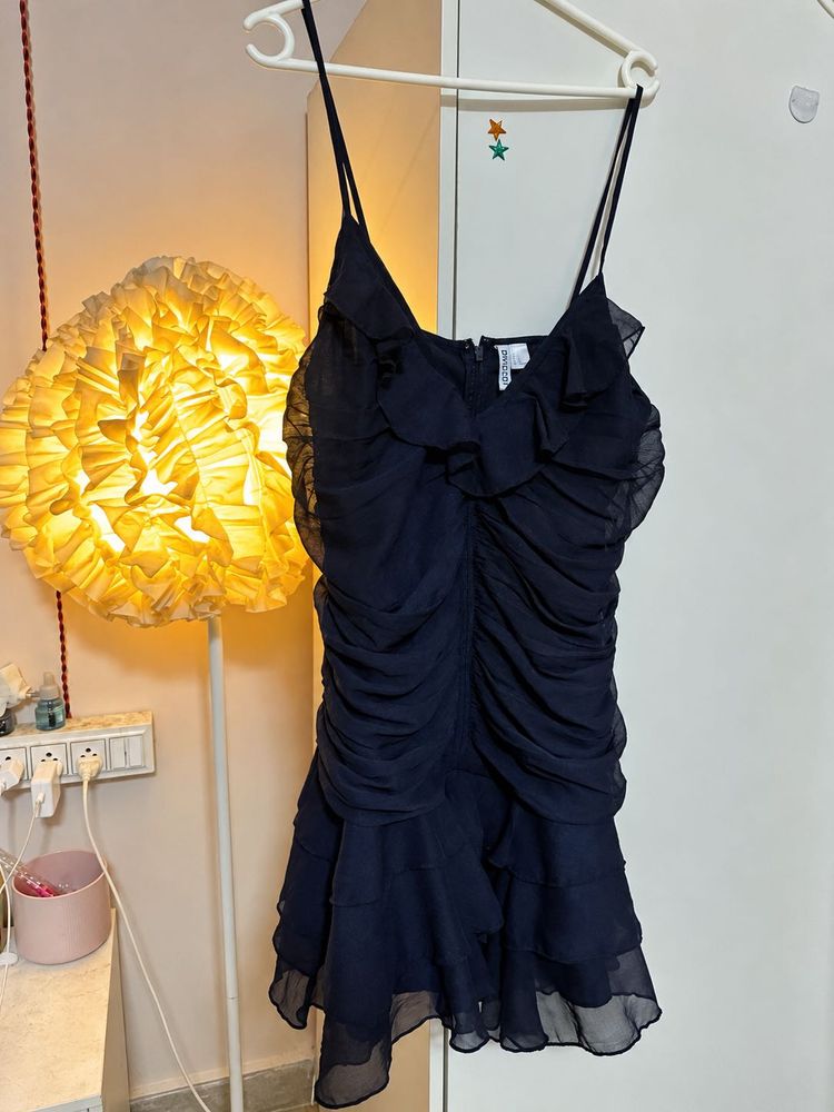 Chic Navy Blue Ruched Mini Dress