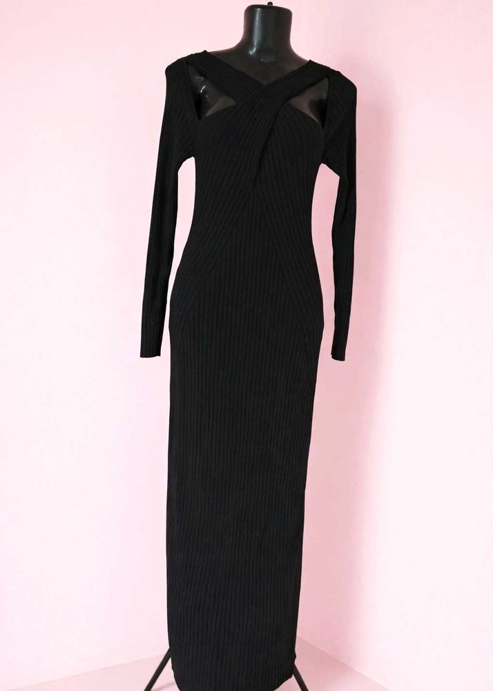Chic Black Ribbed Long Sleeve Cut-Out Dress