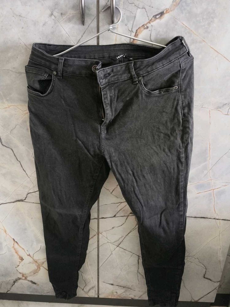 Stylish Charcoal Wash Denim Jeans