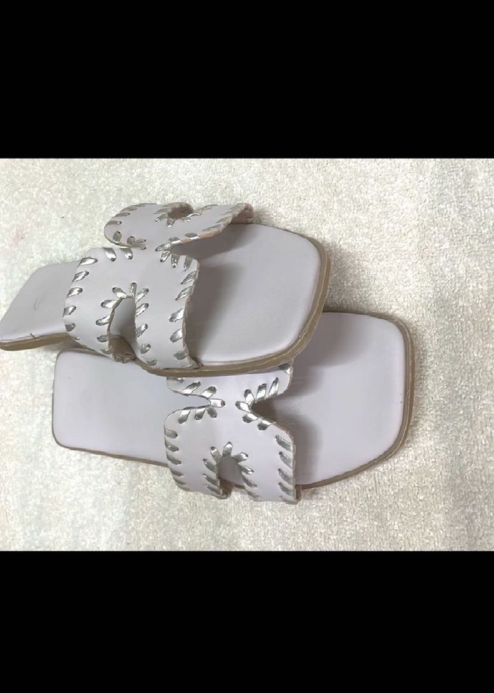 women’s elegant flat