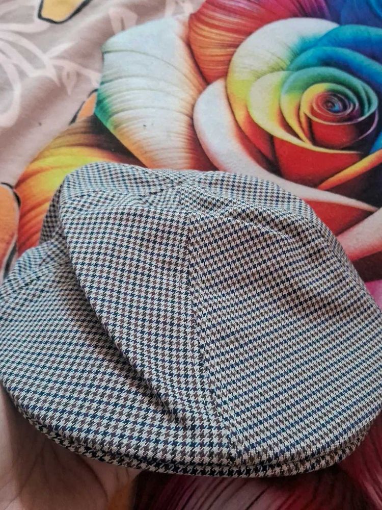 Zara Classic Houndstooth Flat Cap