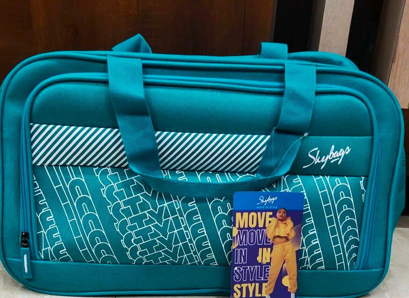 Skybags Teal Duffel Bag