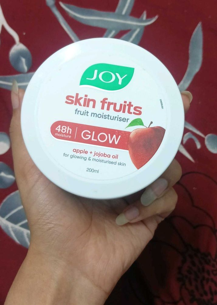 JOY Skin Fruits Fruit Moisturiser
