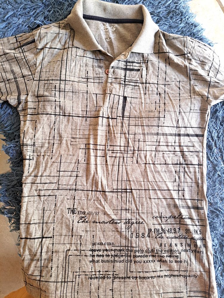 M Size Mens Tshirt No Flaws.  Just Needs Ironing