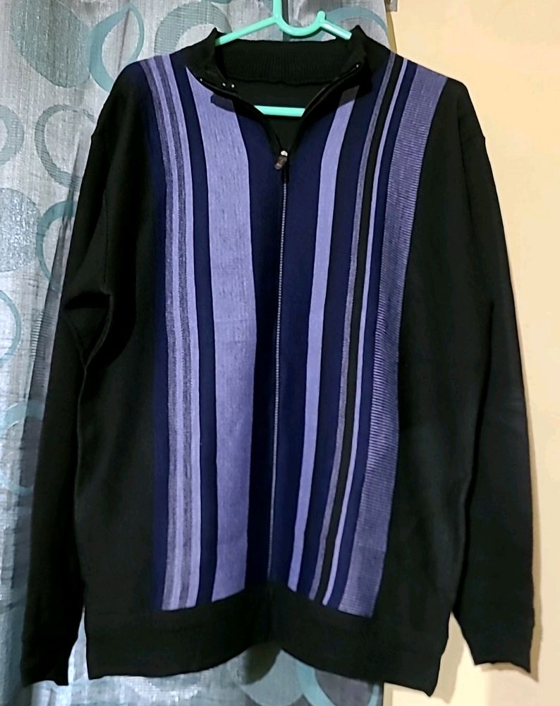 Stylish Black Sweatshirt For Men