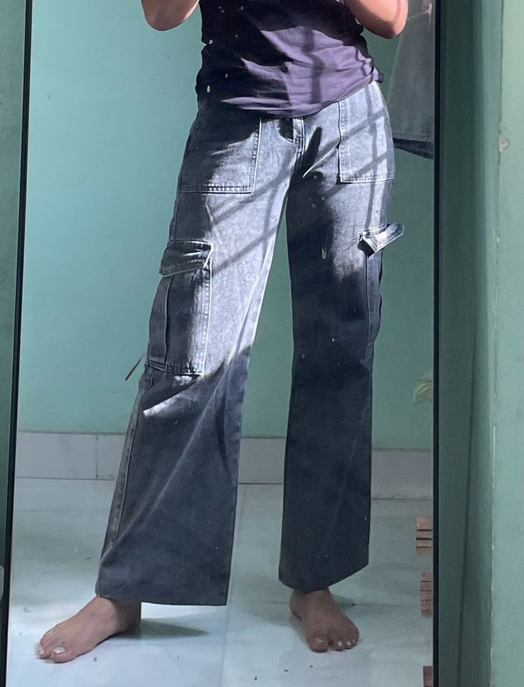 SHEIN Grey Cargo Jeans