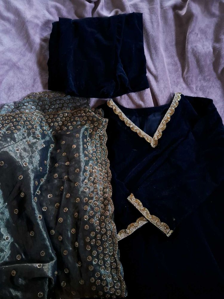 Elegant Navy Velvet Kurta Set with Dupatta