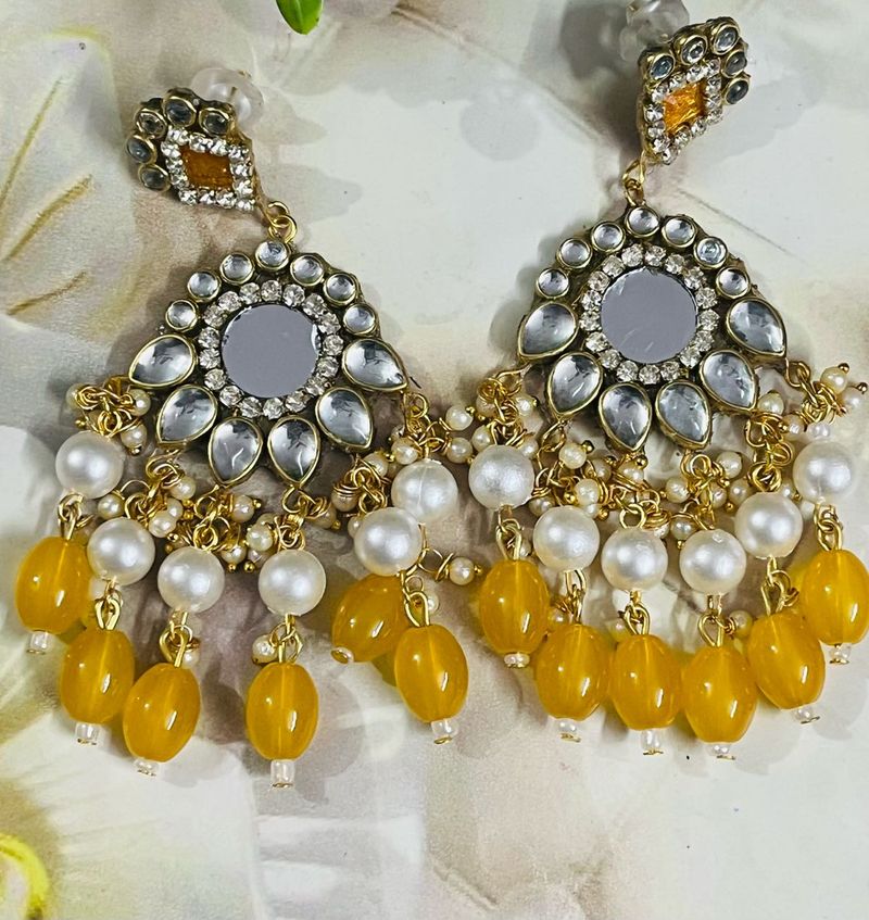 Woman Fancy Party Wear Earrings